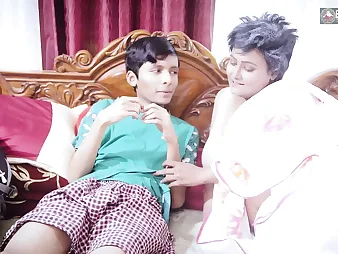 Hindi Audio: Chodna Sikhaya's condomless sex with Jawan Pote ko Bade Bade