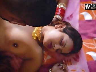 Round Indian nipper with massive bra-stuffers is getting screwed exotic the