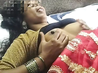 Super-steamy Tamil wife moans loudly while getting her cock-squeezing poon