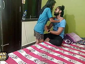 Lko Grizzly penetrates youthful Indian gf Yr Elder, Tannu, and gives her a taut