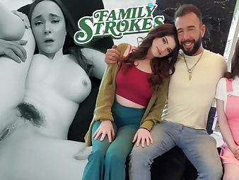 Nicole Rae & their way stepdaughter-in-law Eric John get beside and sloppy