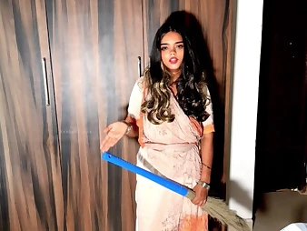 Lustymood & Xxxsexfreak get wild there hot roleplay with Madharchod jor se mat