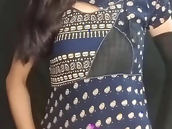 Onlooker Desi Indian Bhabhi's Extremist Viral Mms Vid in the matter of Hindi
