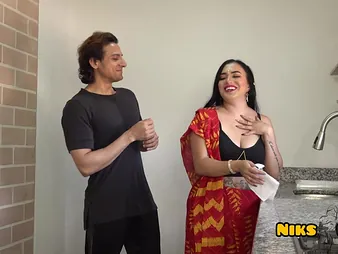 Desi Bhabhi Humungous Tits Desi Bhabhi Pounded Unconnected with Devar's Hardcore