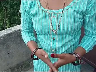 Asrita & Rinki near turns on Indian Desi Stepsister's long Indian cock