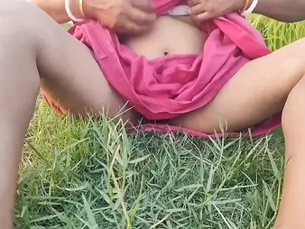 Look forward your Nomita Boudi get fingered & drenched in piss in the Indian