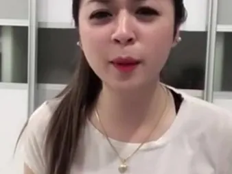 Stoppage out of doors this hot Malay babe awakens to the most sexiest thing ever